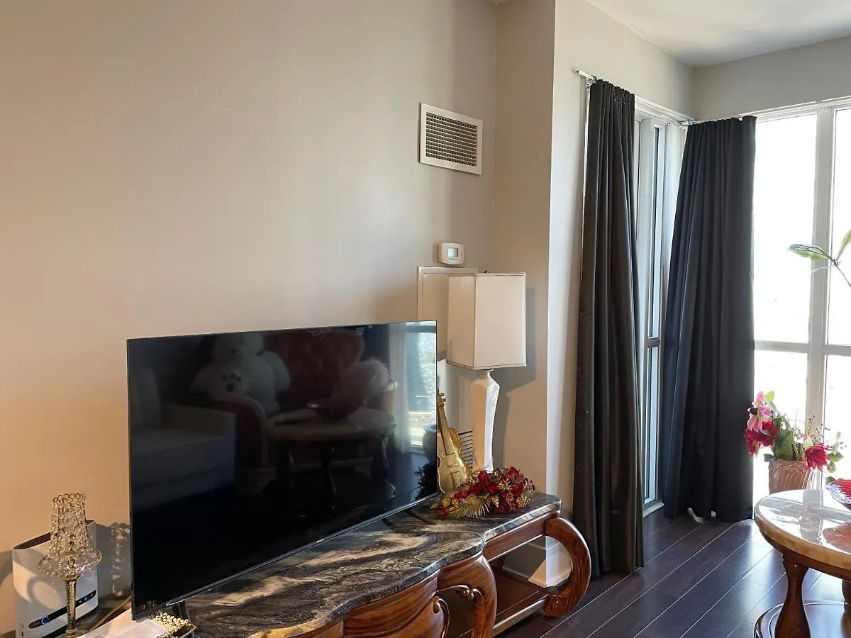 Luxury Condo With Cn Tower View Toronto