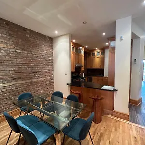 https://spacious-downtown-apartment-4br-2ba-free-wifi.hotels-in-montreal.org